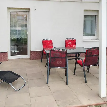 2 Bedroom Pet Friendly In