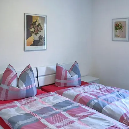 Ferienhaus 2 Bedroom Gorgeous In *