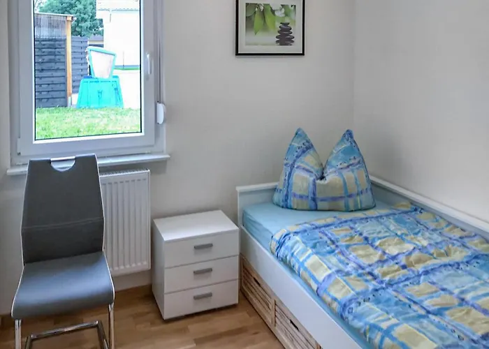 2 Bedroom Pet Friendly In *