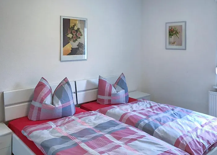 Сasa de vacaciones 2 Bedroom Pet Friendly In *